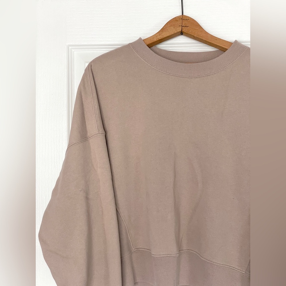 Abercrombie & Fitch Tan Essential Crew Sweatshirt